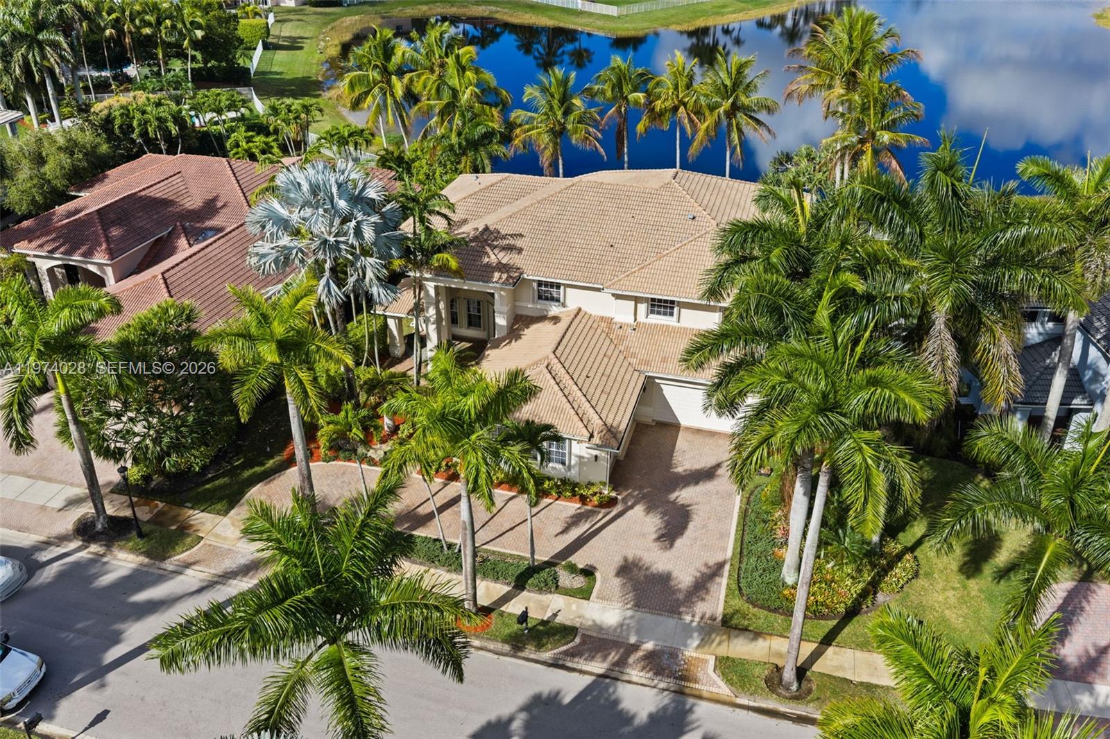 SECTOR 7-PARCEL W - Residential