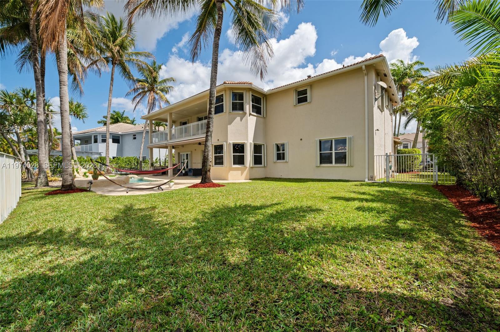 SECTOR 7-PARCEL W - Residential