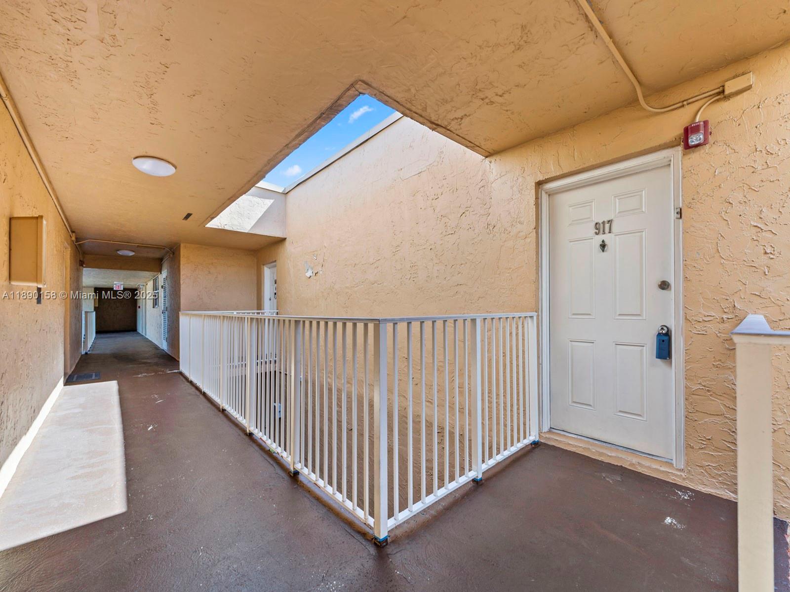 PUERTA DEL SOL CONDO - Residential Lease