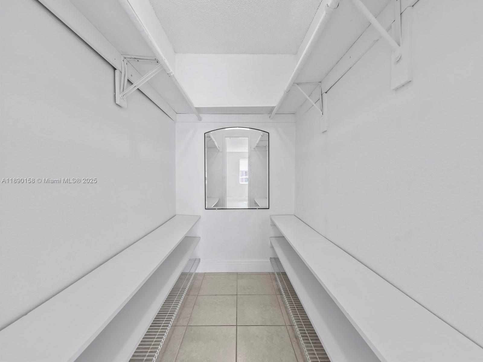 PUERTA DEL SOL CONDO - Residential Lease