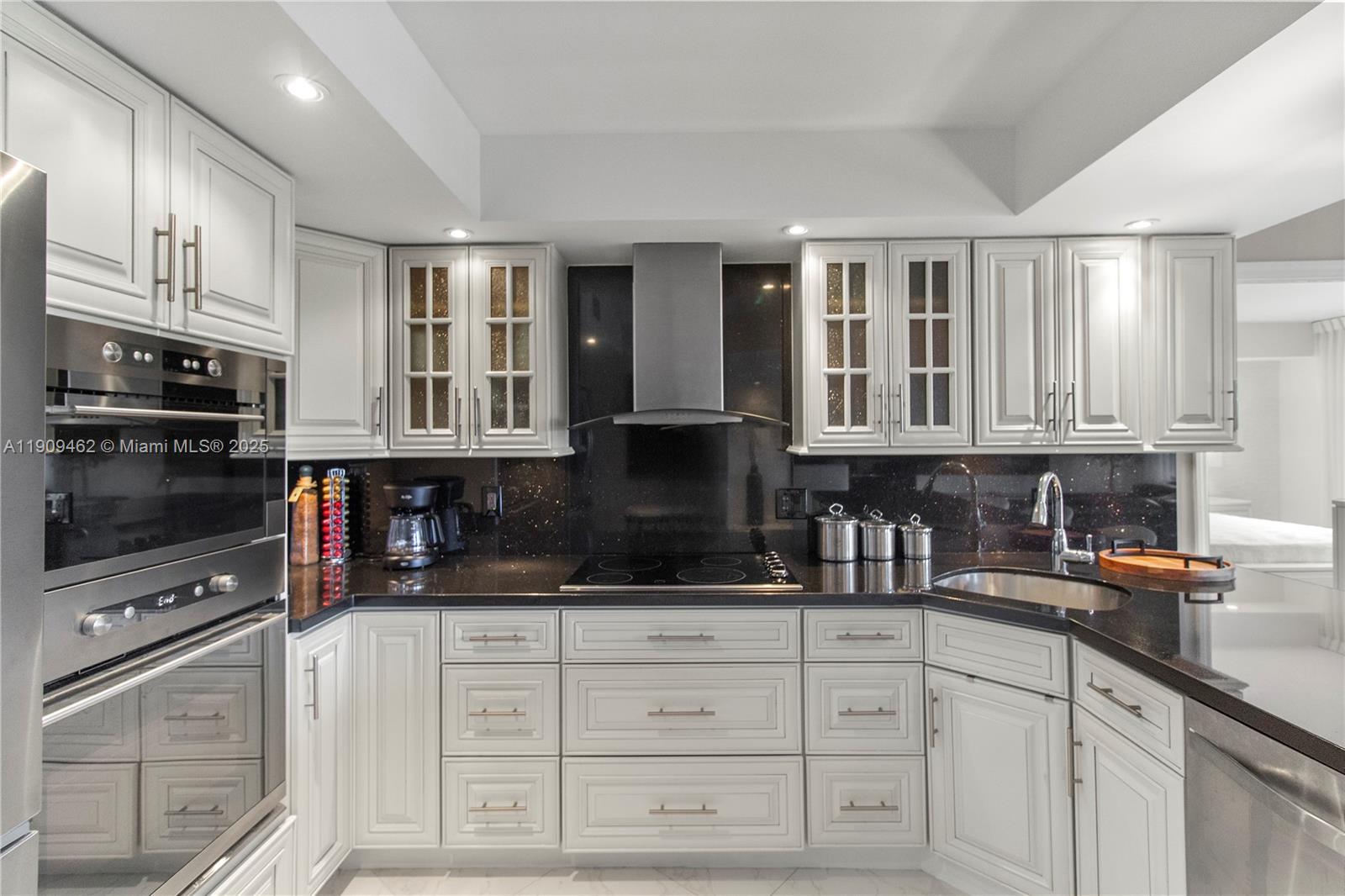 FAIRWAYS RIVIERA CONDO - Residential