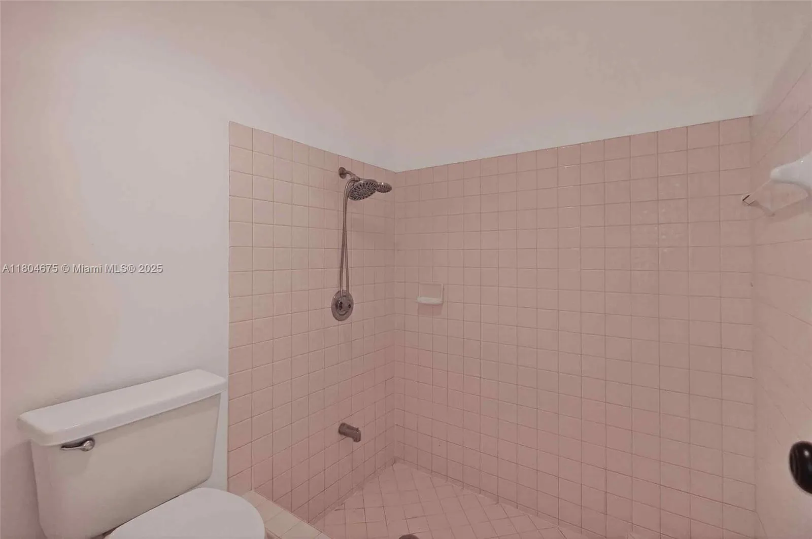 Miami, Florida 33186, United States, 3 Bedrooms Bedrooms, ,2 BathroomsBathrooms,Residential,Active,131747