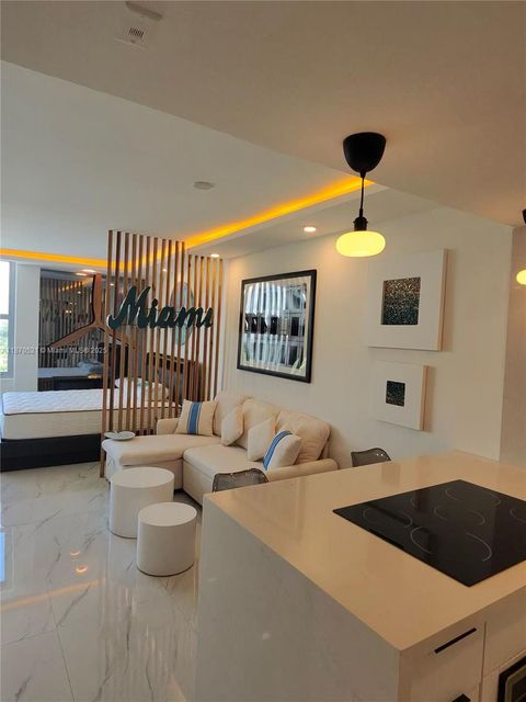 Photo of 2899 Collins Ave #1634, Miami Beach, FL 33140 (MLS # A11870521)
