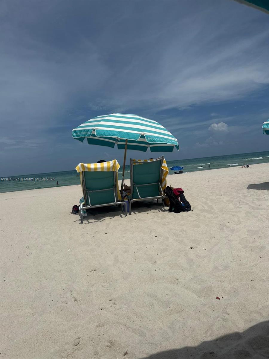 TRITON TOWER CONDO - Residential