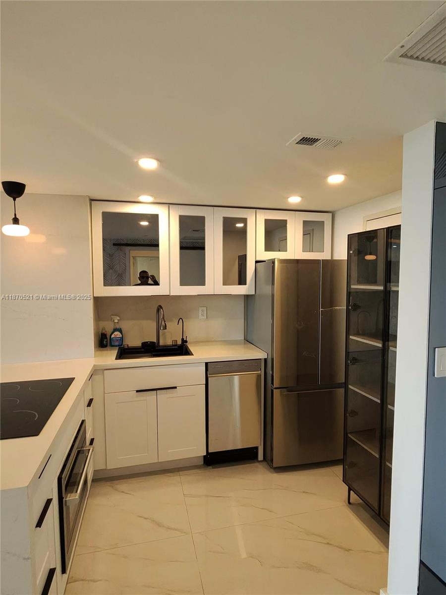 TRITON TOWER CONDO - Residential