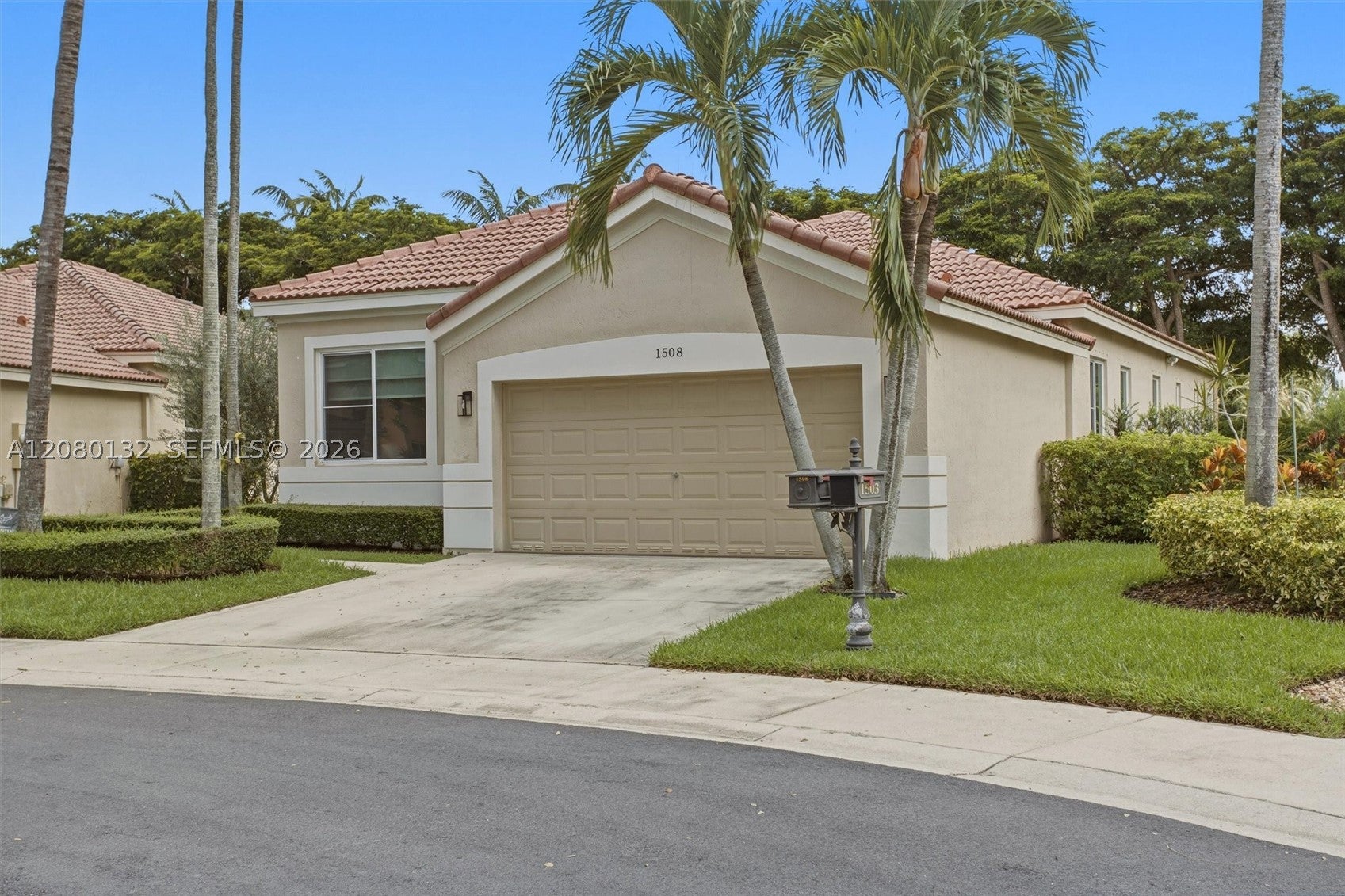 1508 Winterberry Ln, Weston FL 33327
