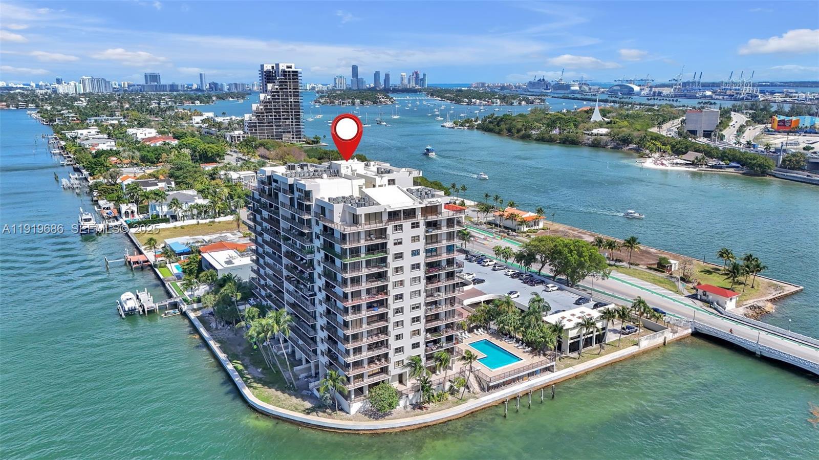 VENETIAN ISLE CONDO - Residential