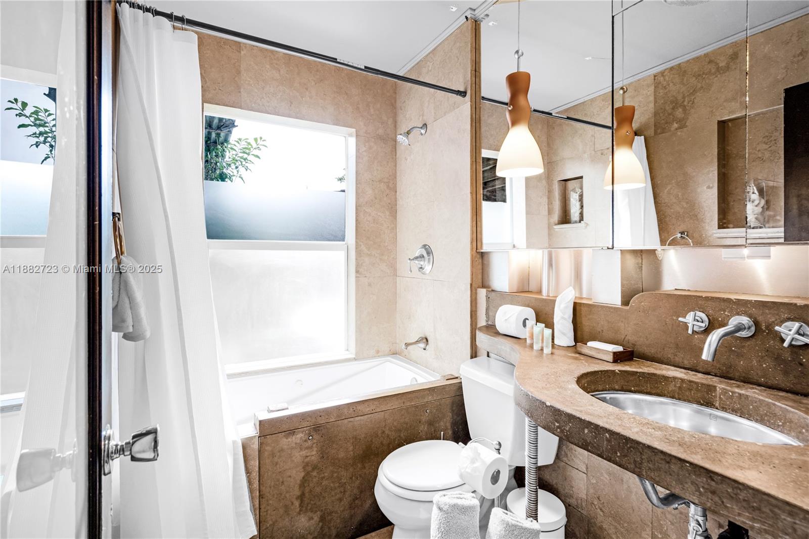 ROYAL PALM ACRES FIRST SE - Residential