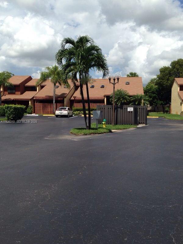 SANDPIPER BAY - Residential Lease