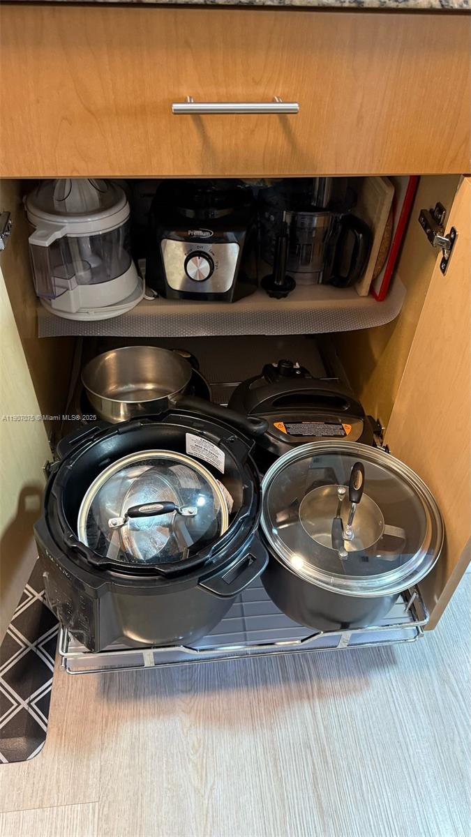 PEPPERMILL KENDALE LKS W - Residential