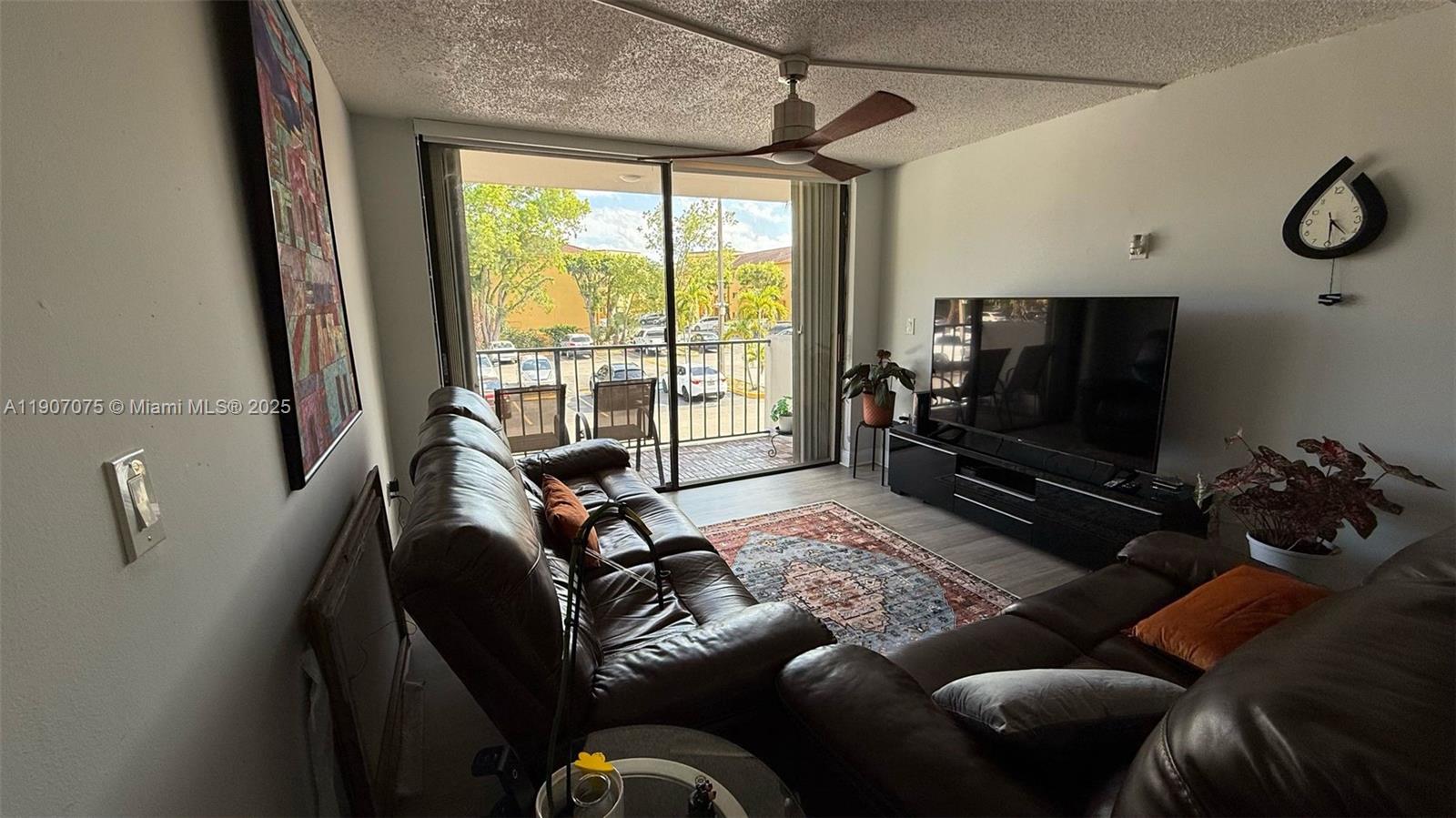 PEPPERMILL KENDALE LKS W - Residential