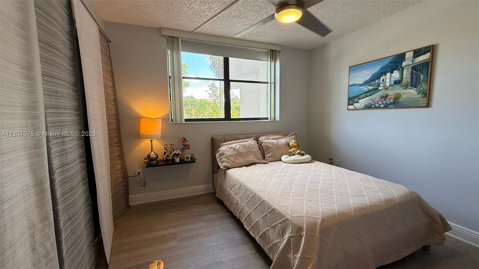 PEPPERMILL KENDALE LKS W - Residential