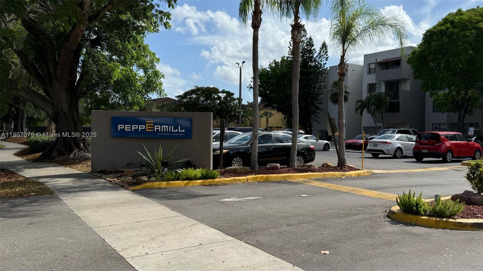 PEPPERMILL KENDALE LKS W - Residential