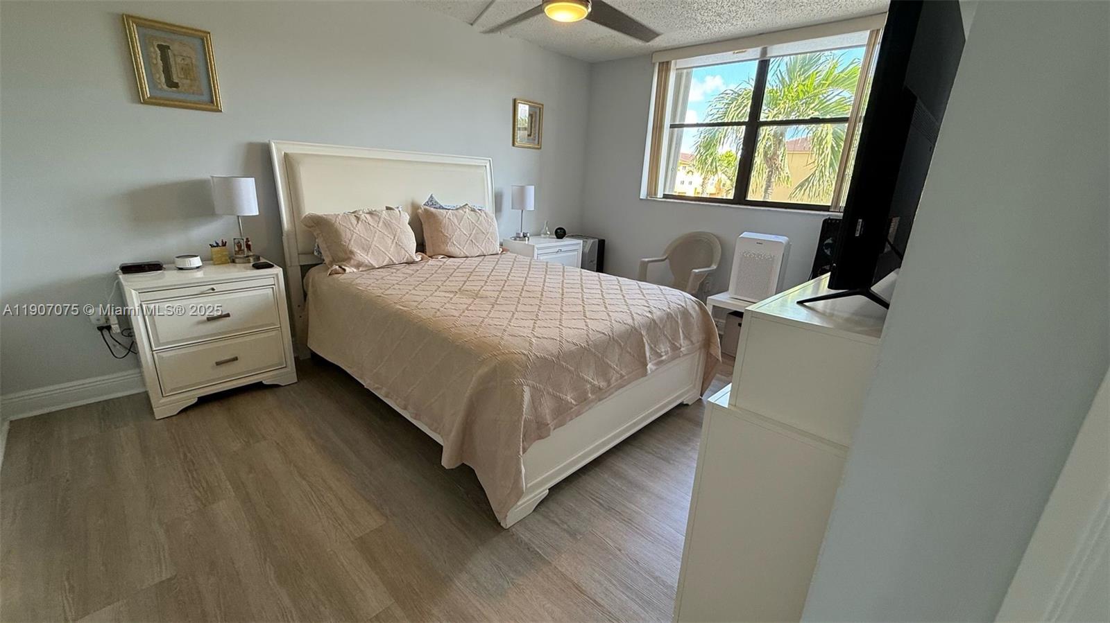 PEPPERMILL KENDALE LKS W - Residential