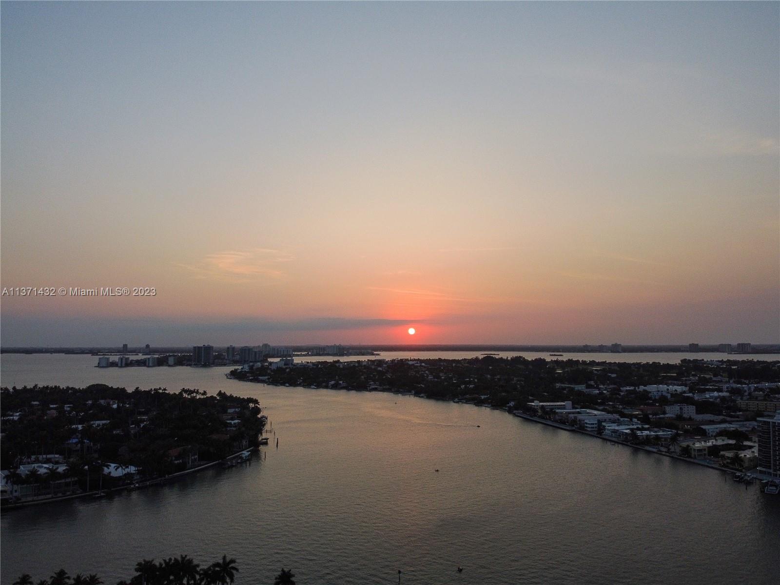 AMD PL OF 2ND OCEAN FRONT - Residential Lease