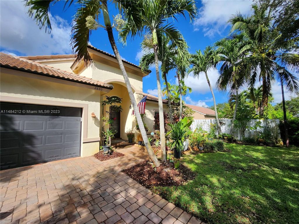 Photo of 2600 SW 194th Ter, Miramar, FL 33029 (MLS # A11484212)