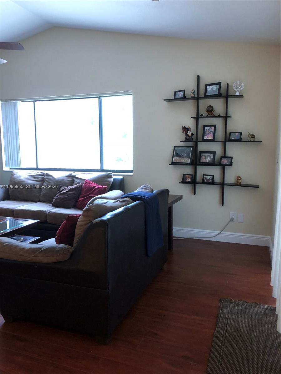 BOULEVARD WOODS WEST SEC - Residential