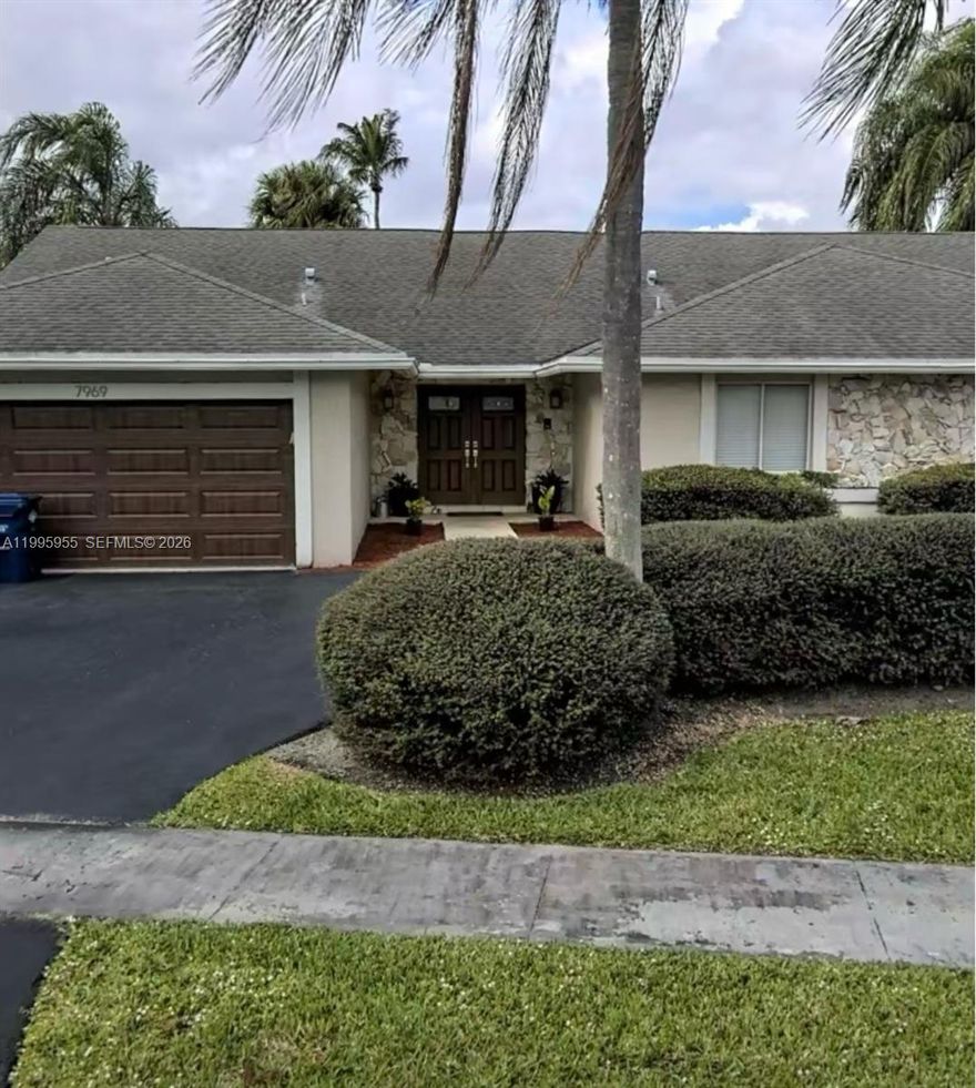 Priced to sell As Is. Stunning 4BD/2 1/2 Bathrooms modern home on a premium lakefront corner lot. Featuring open layout, designer kitchen, partially impact windows, private pool & 2-car garage. Located in  area with no HOA.
Easy to show, LockBox