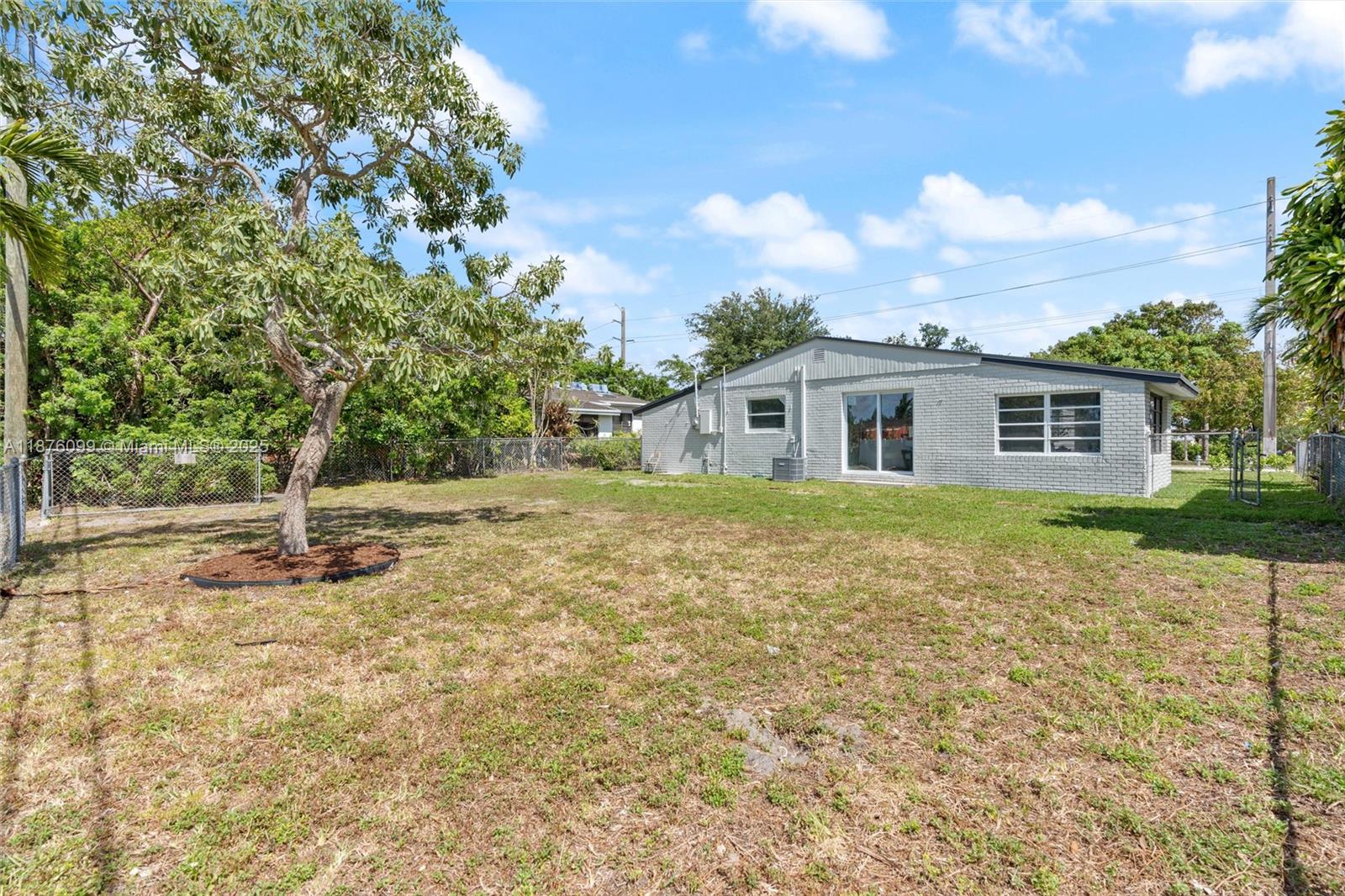 PARK ROAD MANOR - Residential