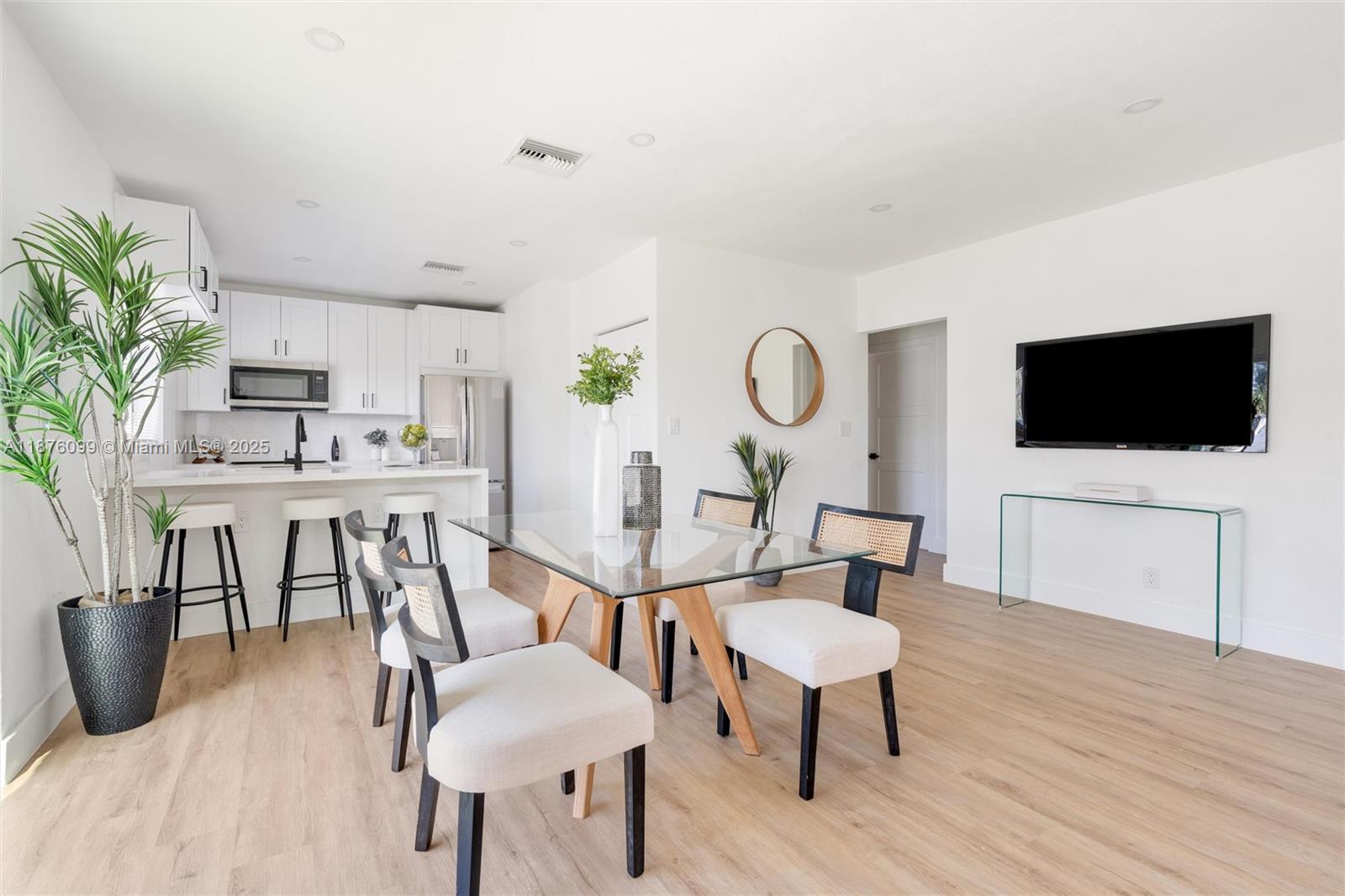 PARK ROAD MANOR - Residential