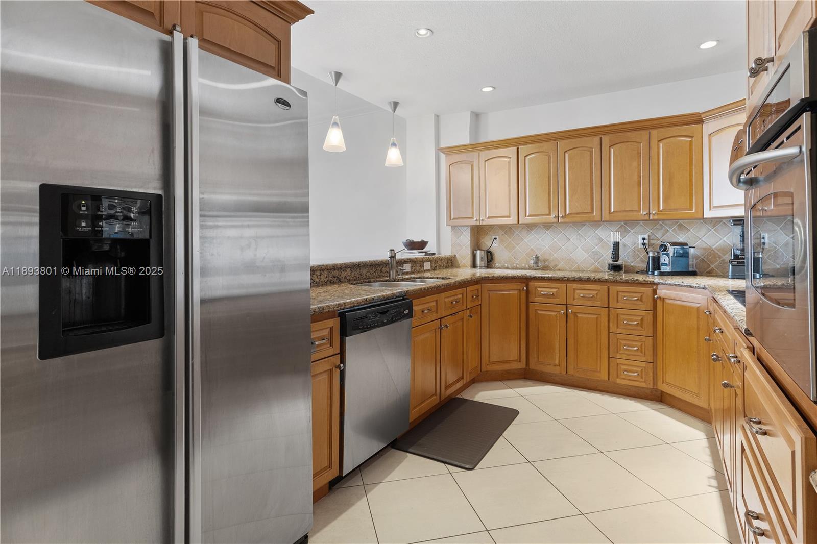 KEY COLONY NO 2 CONDO - Residential