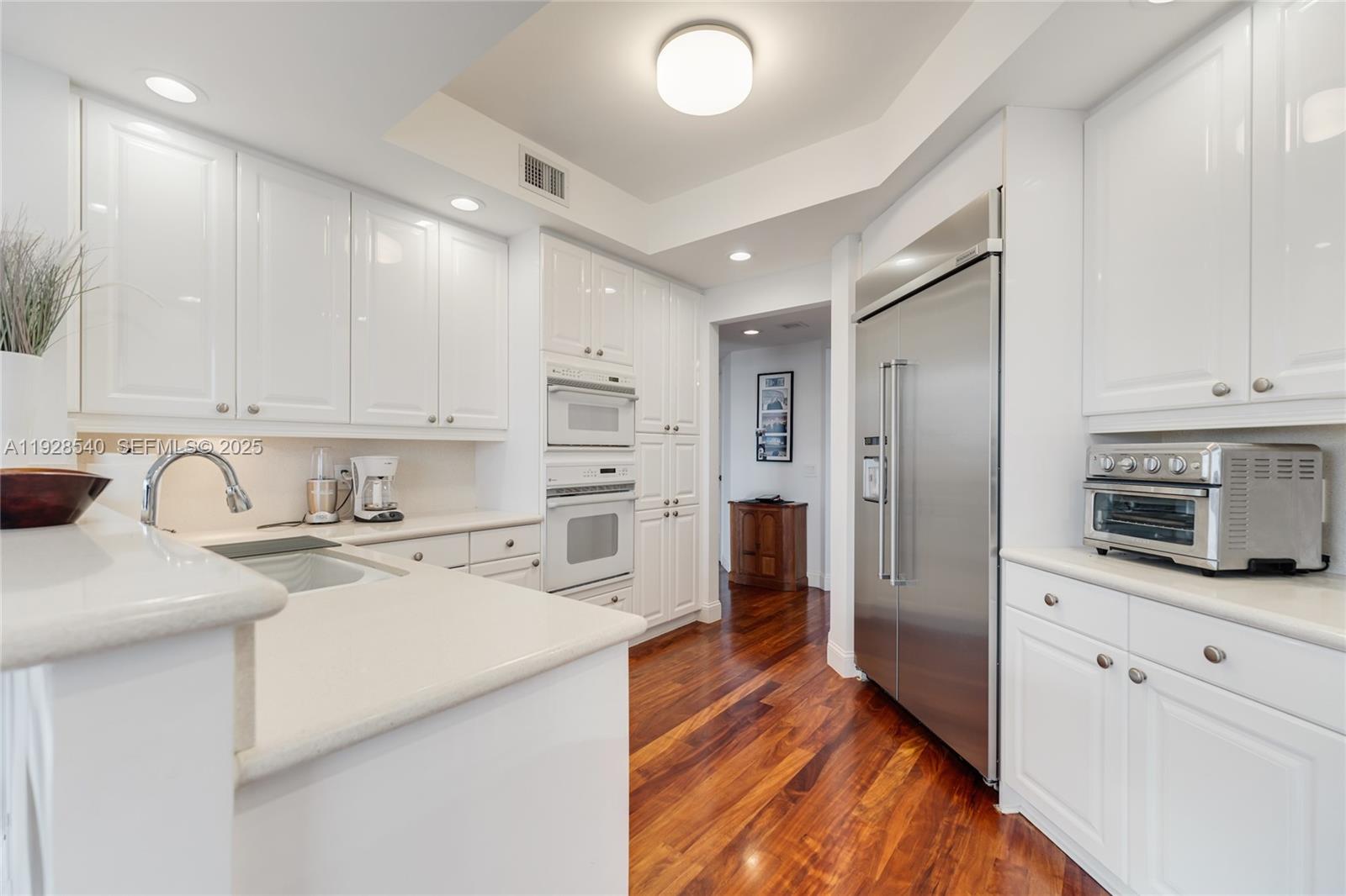 VERONA AT DEERING BAY CON - Residential Lease