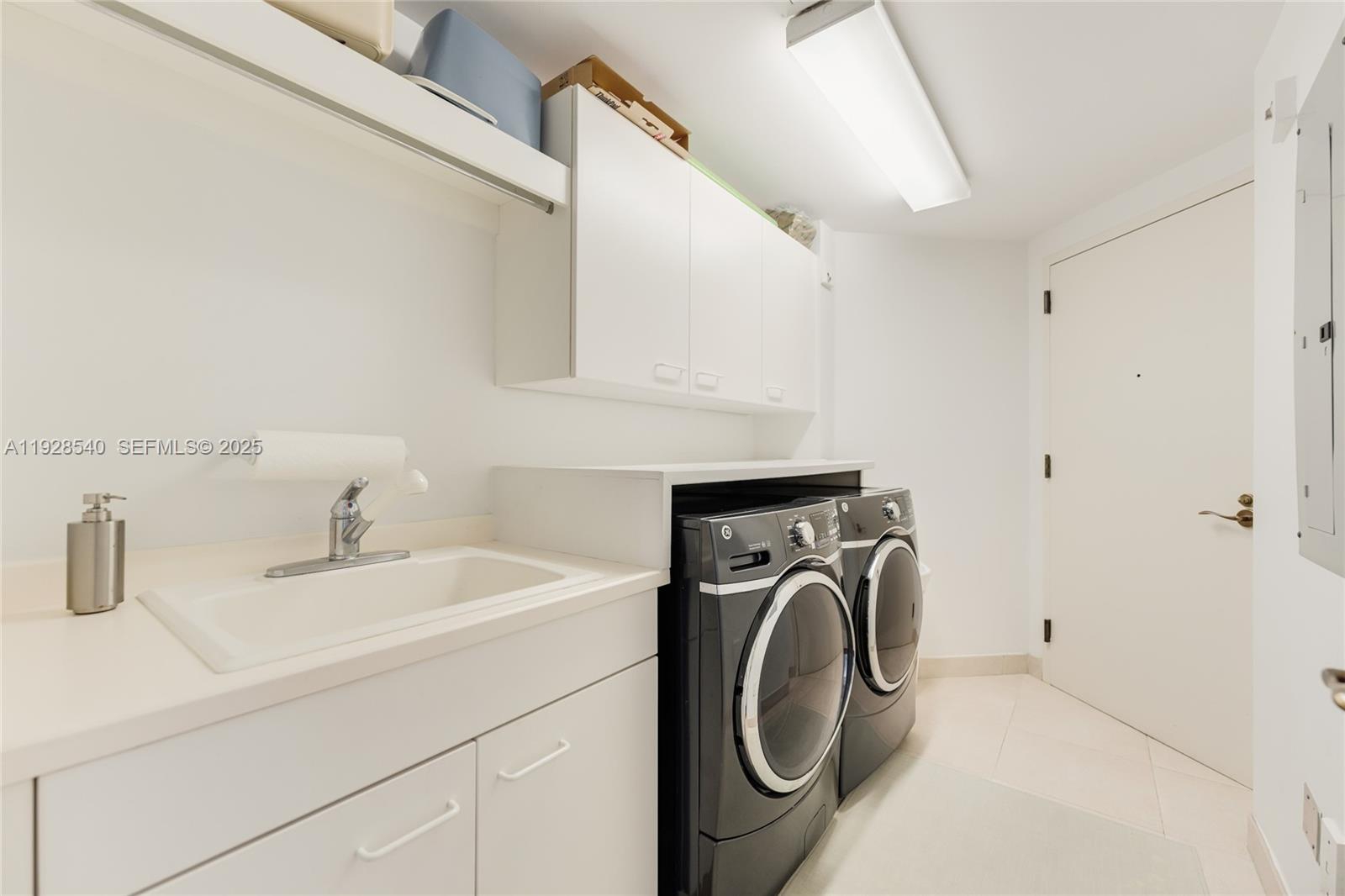 VERONA AT DEERING BAY CON - Residential Lease