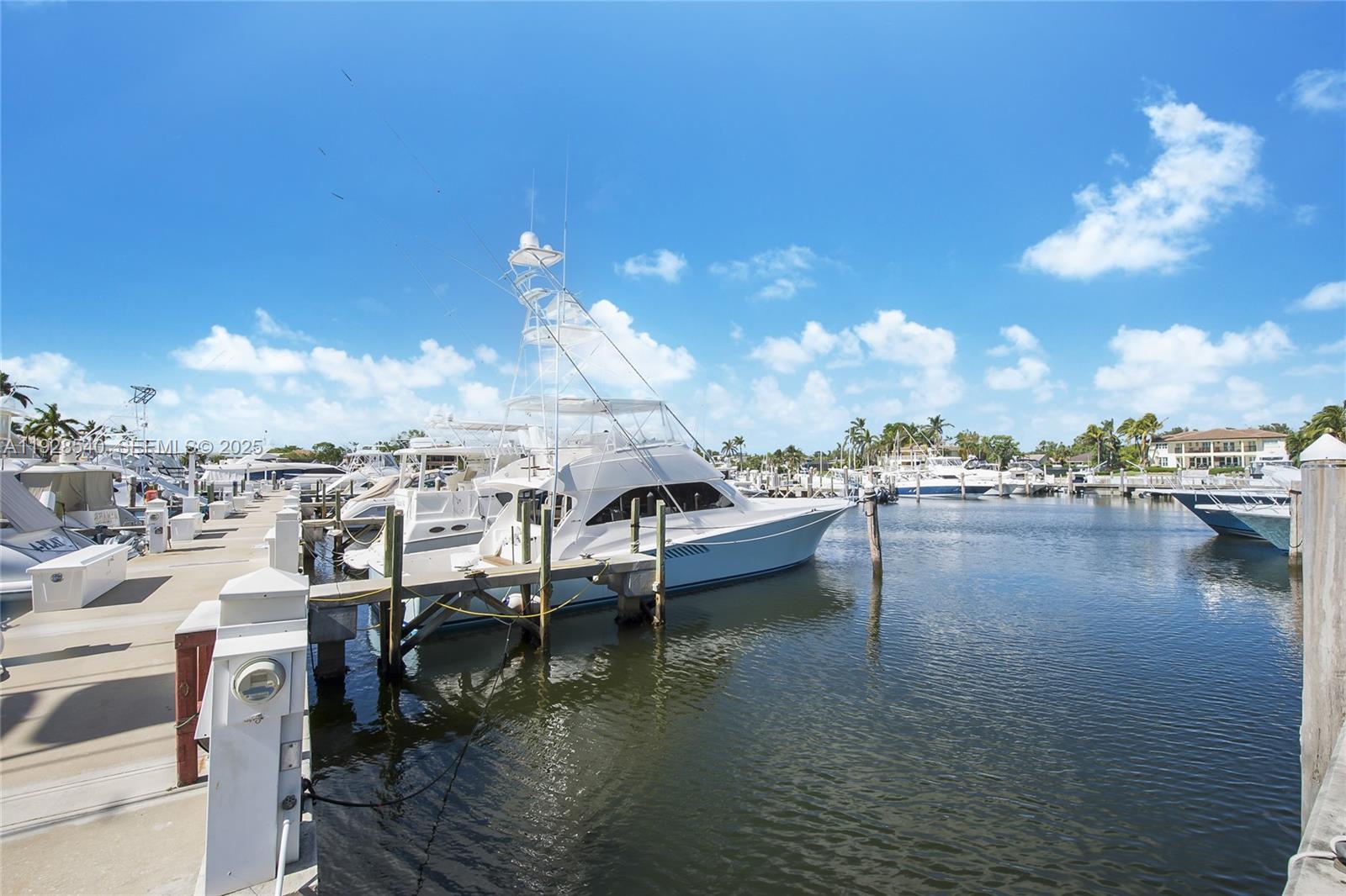 VERONA AT DEERING BAY CON - Residential Lease