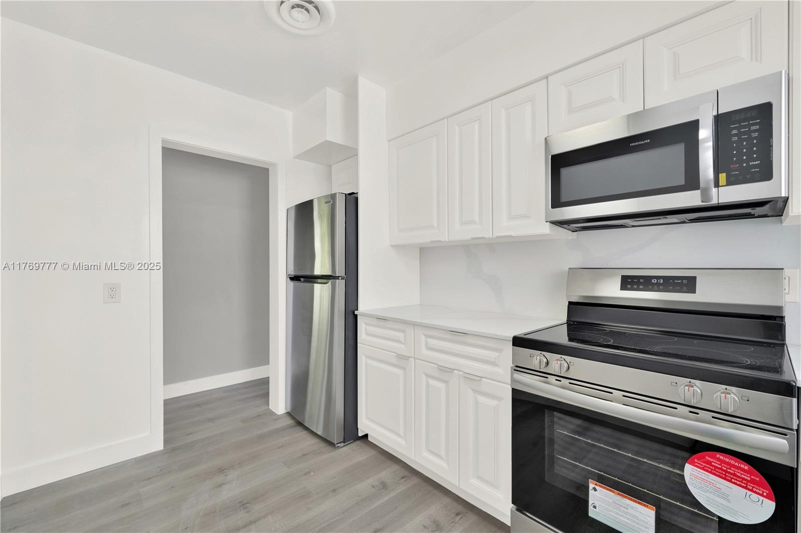 ROYAL PLAZA CONDO - Residential