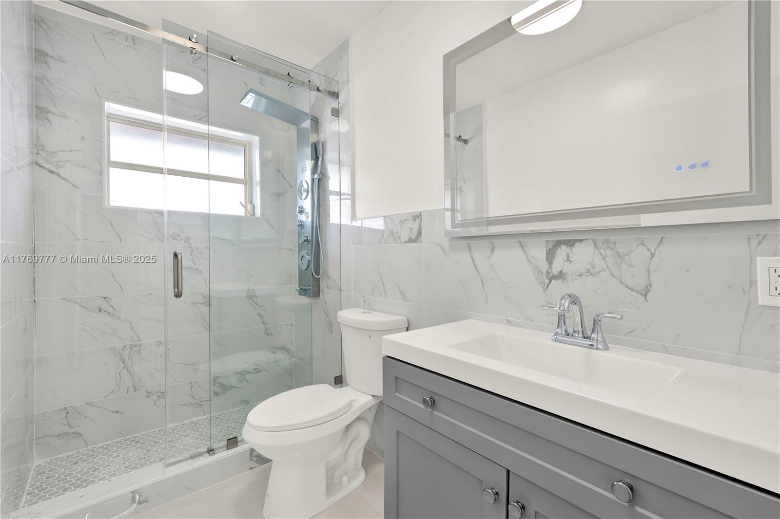 ROYAL PLAZA CONDO - Residential