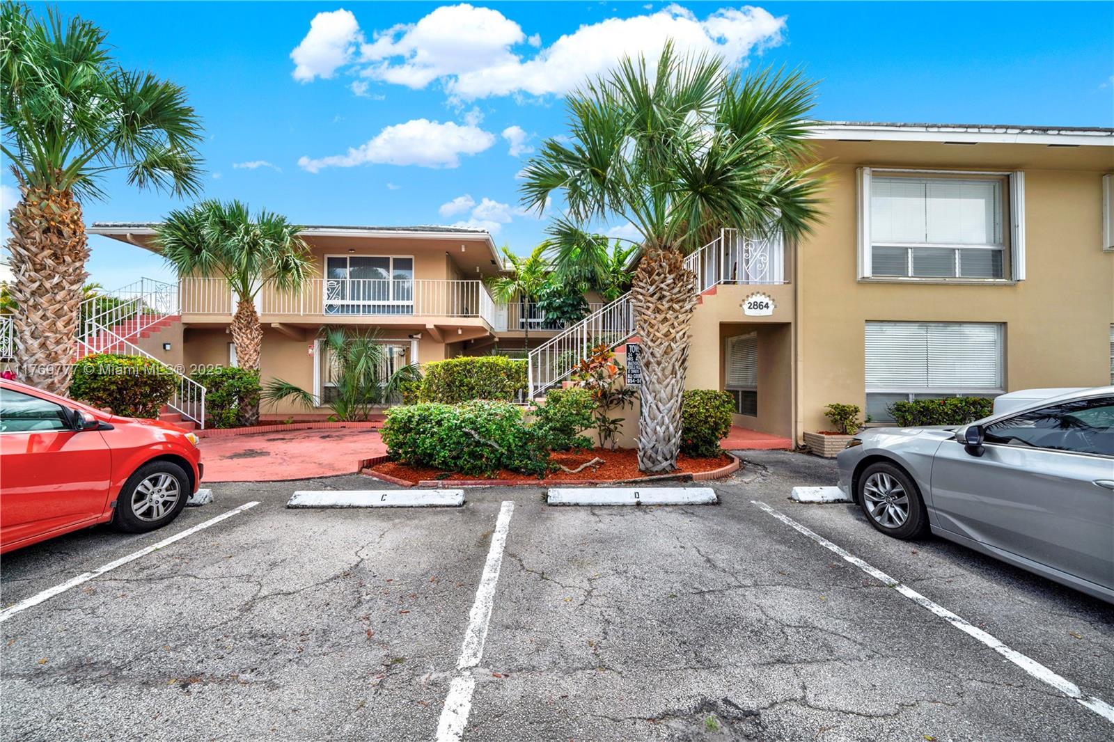 ROYAL PLAZA CONDO - Residential