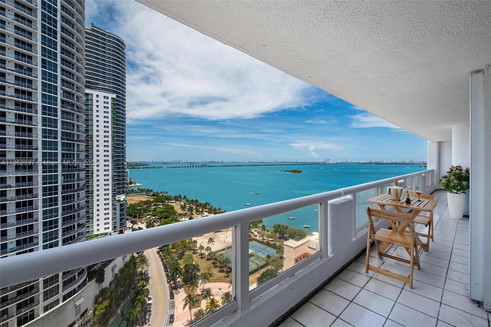 1717 N Bayshore Dr A-2751