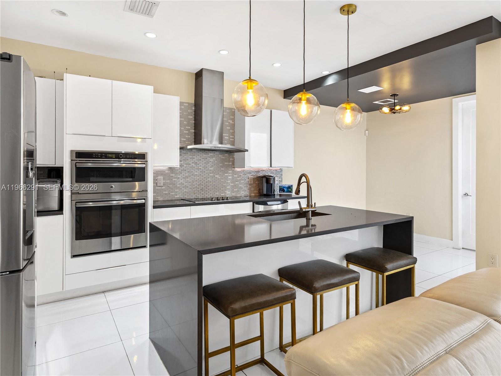 LANDMARK AT DORAL - Residential