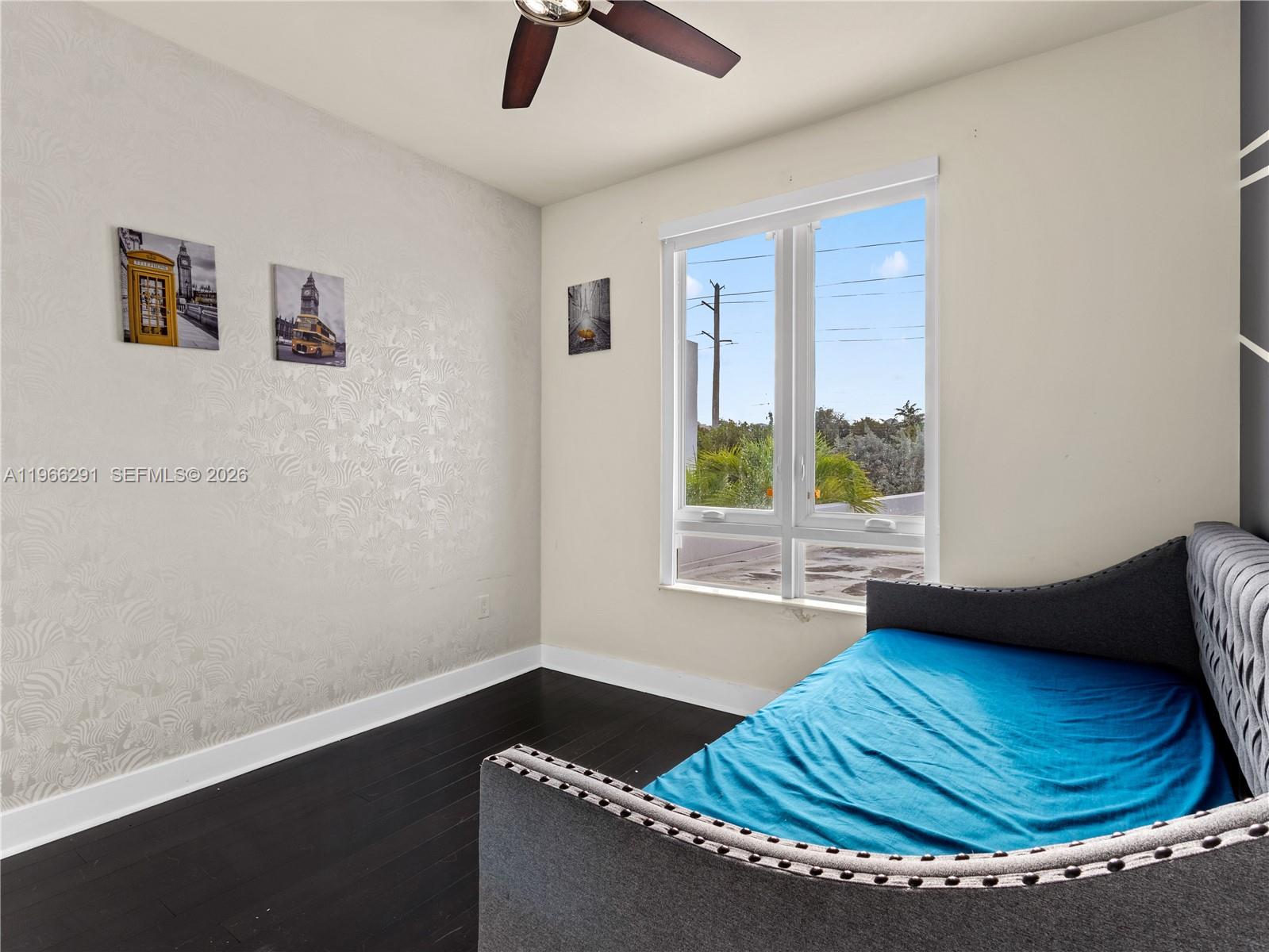 LANDMARK AT DORAL - Residential