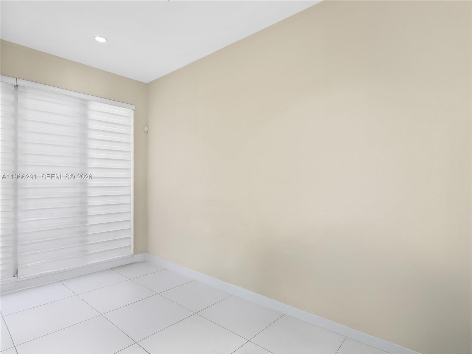 LANDMARK AT DORAL - Residential