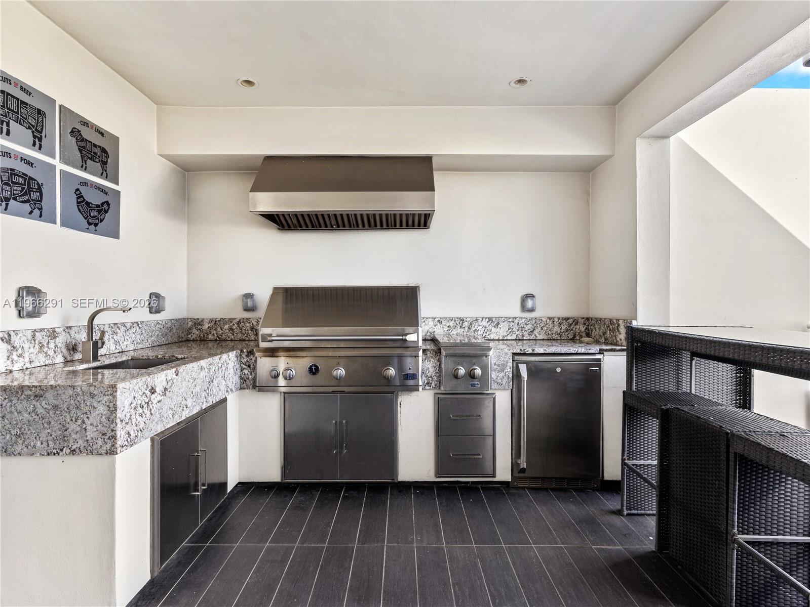 LANDMARK AT DORAL - Residential