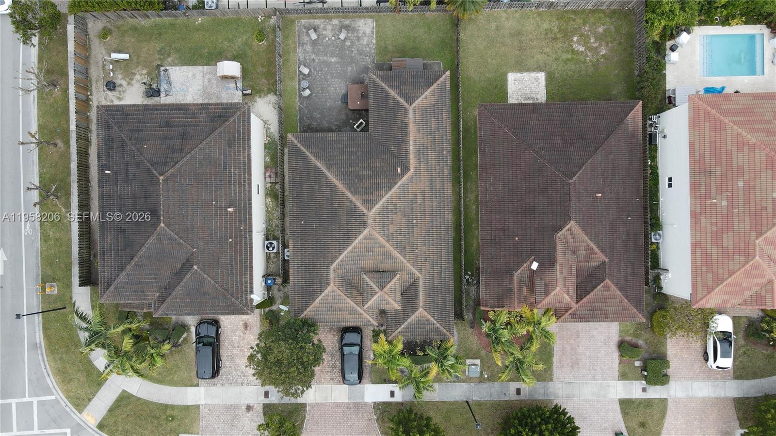 HEMINGWAY POINT - Residential