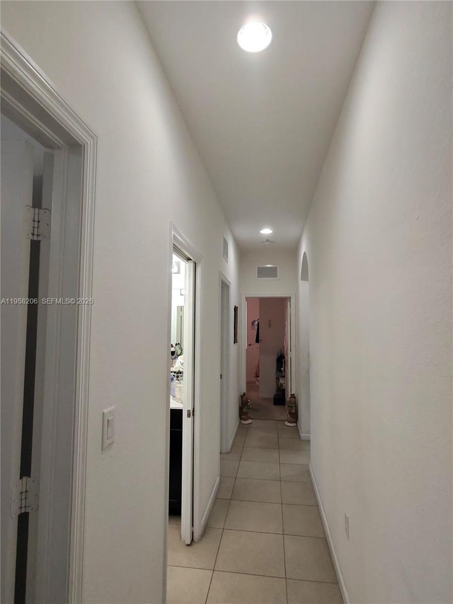 HEMINGWAY POINT - Residential