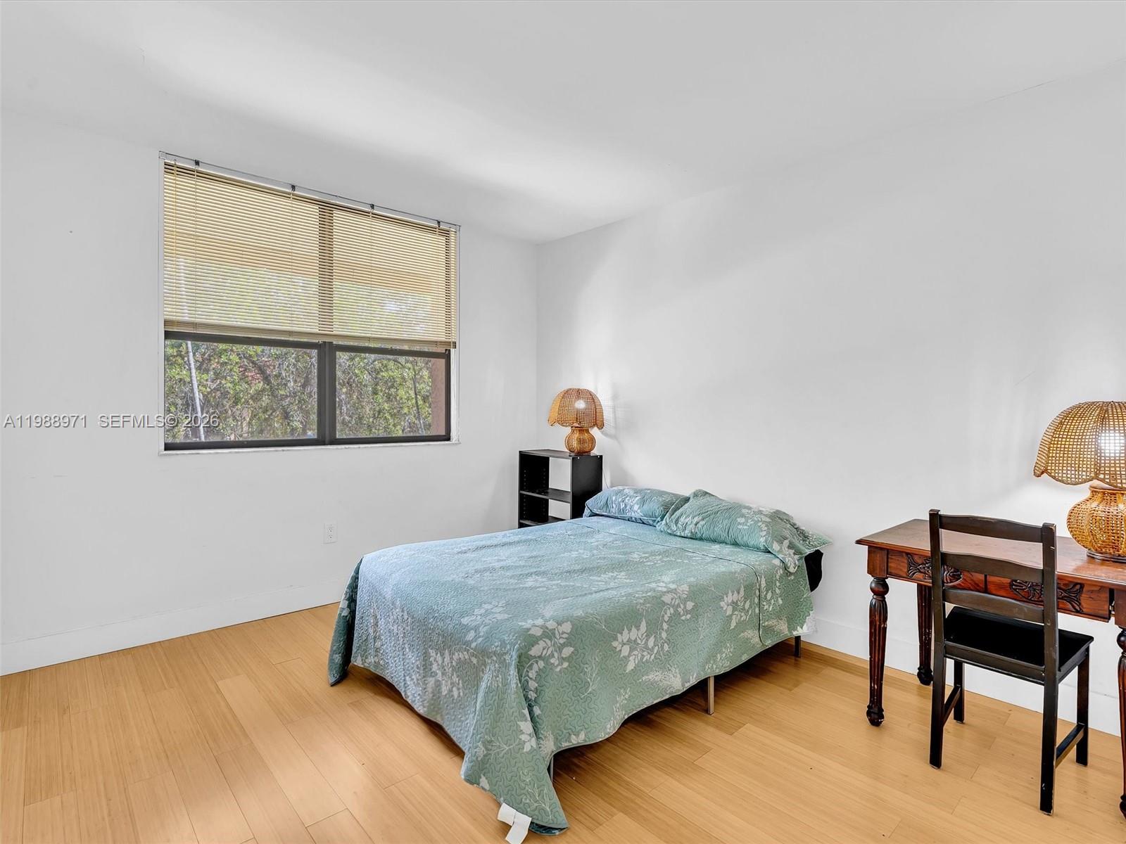 NORTHLAKE VLG AT CALIF CL - Residential Lease