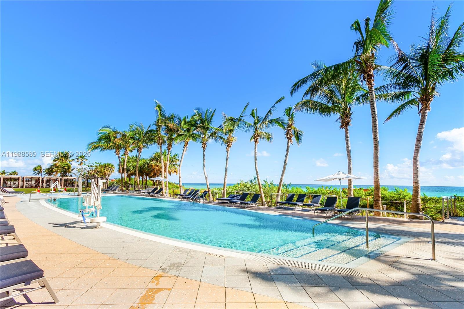 NORTH CARILLON BEACH COND - Residential Lease