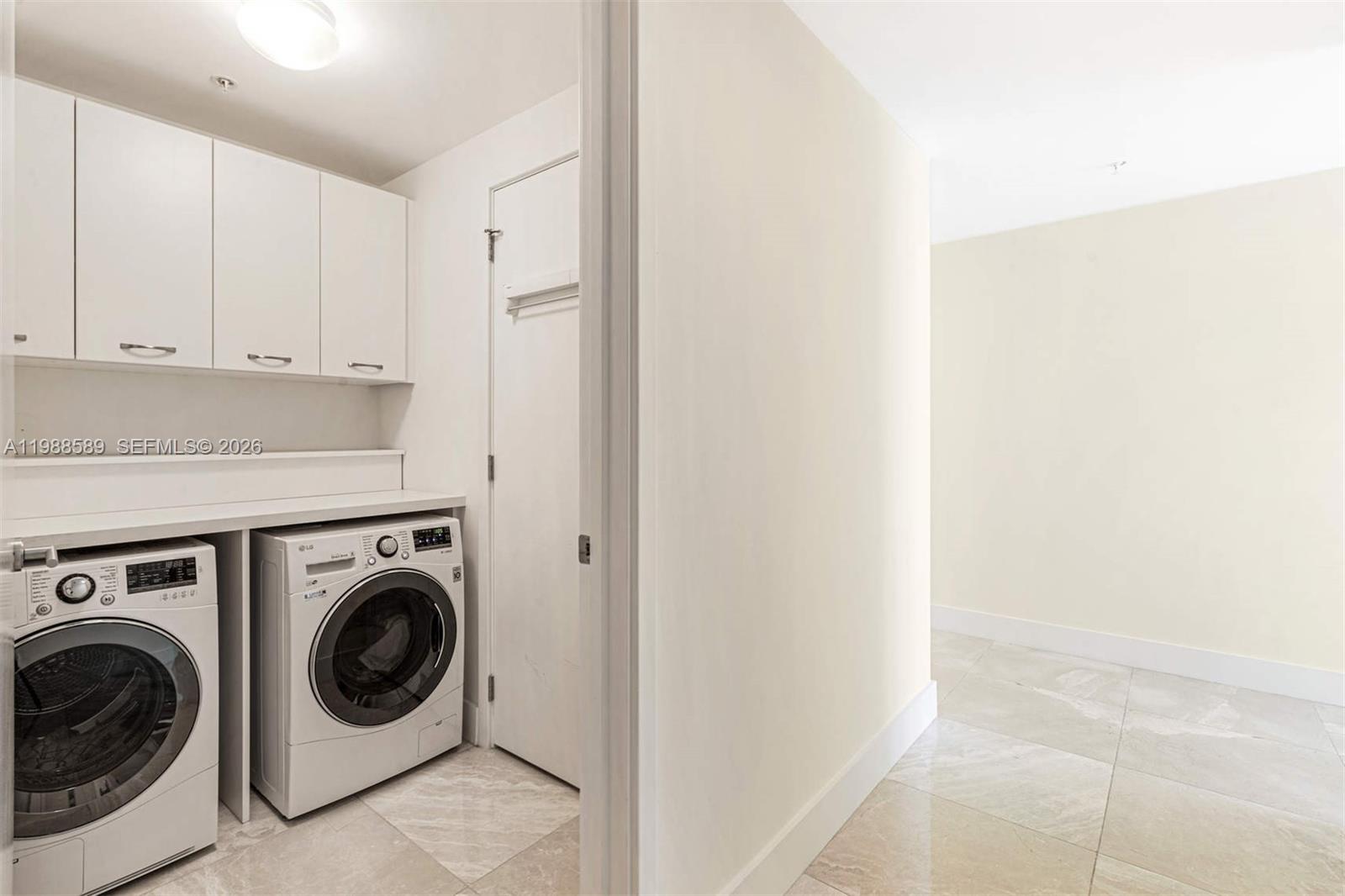 NORTH CARILLON BEACH COND - Residential Lease