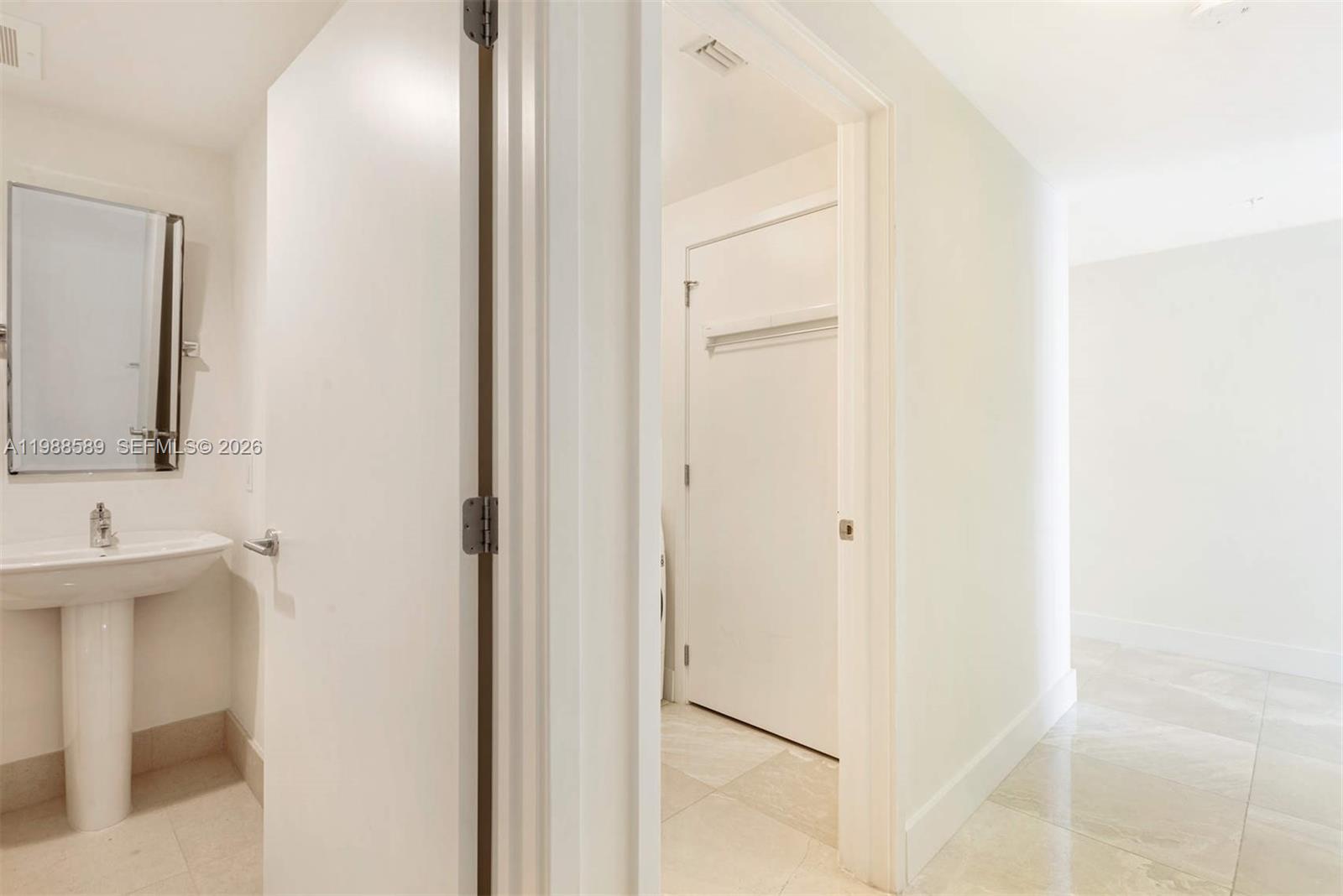 NORTH CARILLON BEACH COND - Residential Lease