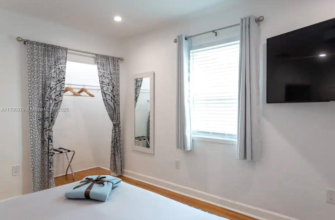 SHORECREST - Residential