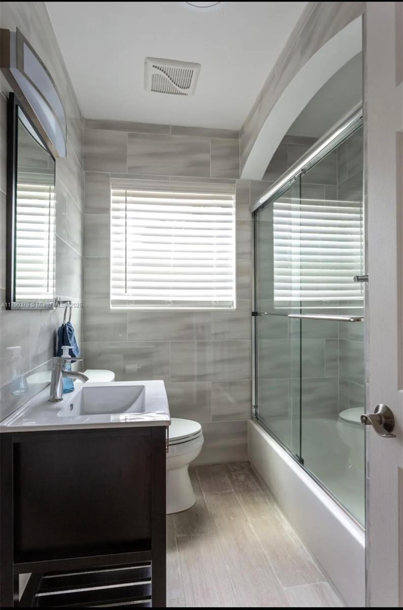 SHORECREST - Residential