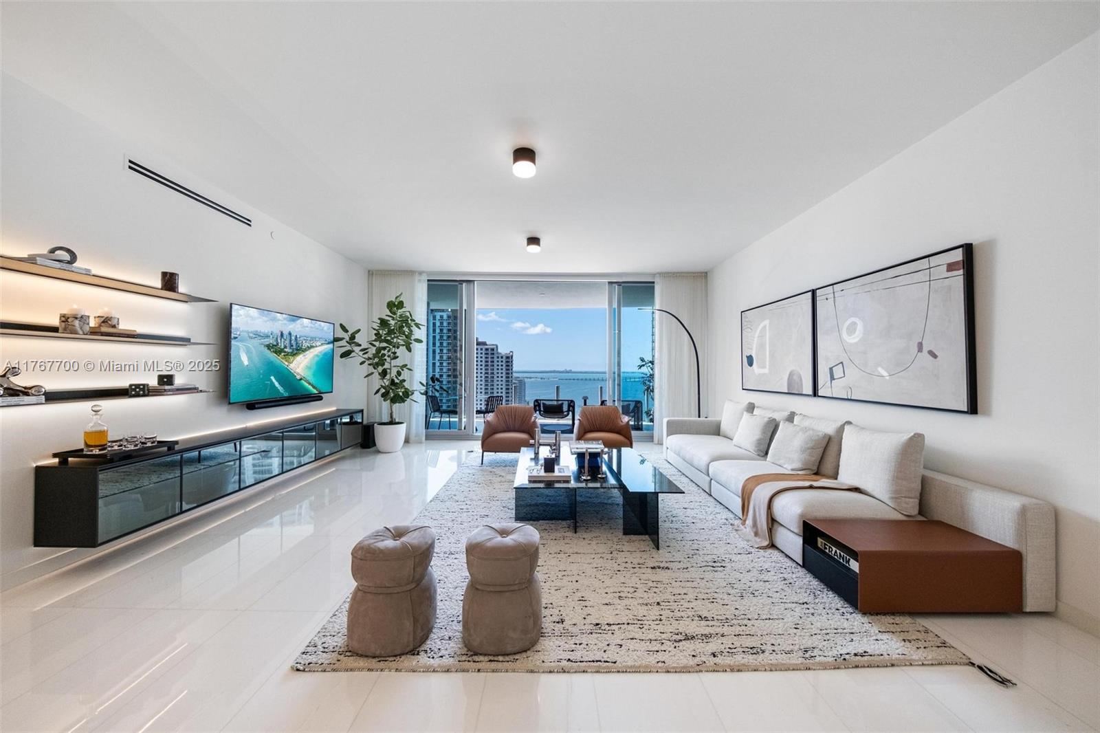 Rental Property at 300 Biscayne Blvd Way 2504, Miami, Broward County, Florida - Bedrooms: 4 
Bathrooms: 6  - $40,000 MO.