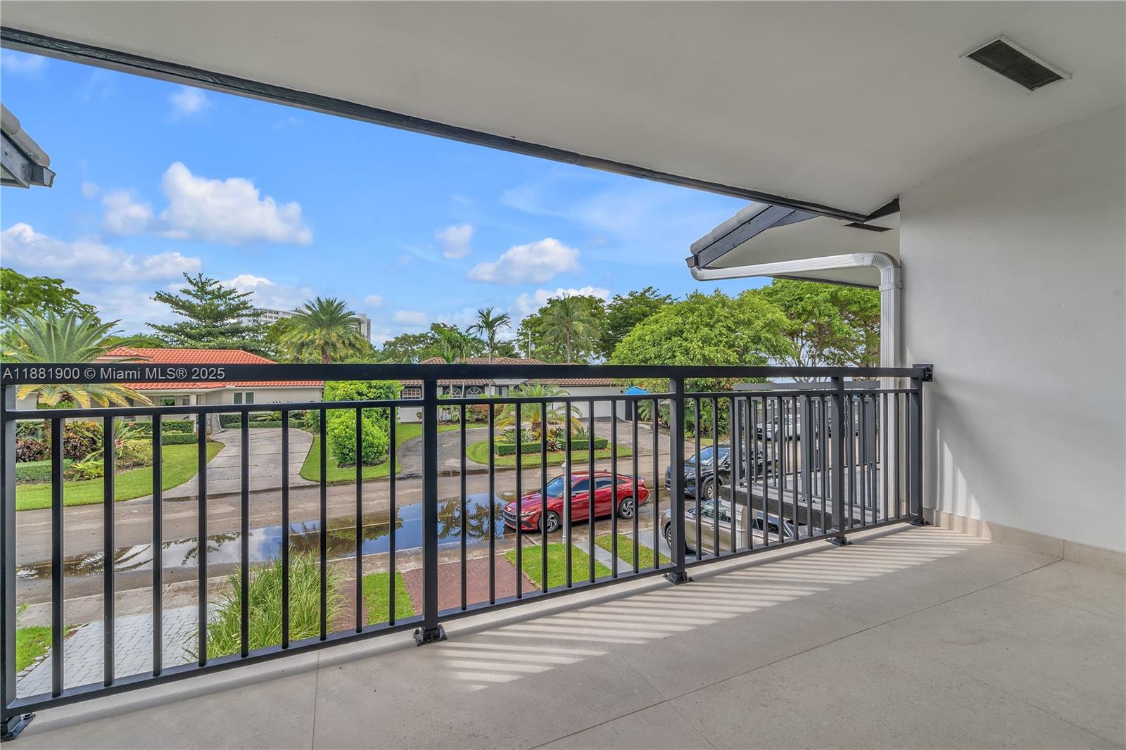 COLLONADE CONDO - Residential Lease