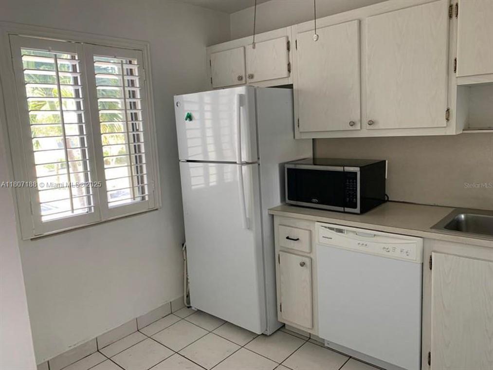 FOUNTAINS OF PALM BEACH C - Residential