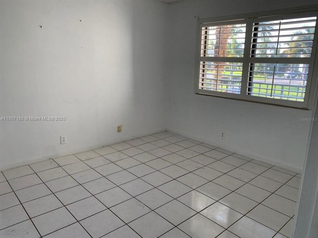 FOUNTAINS OF PALM BEACH C - Residential