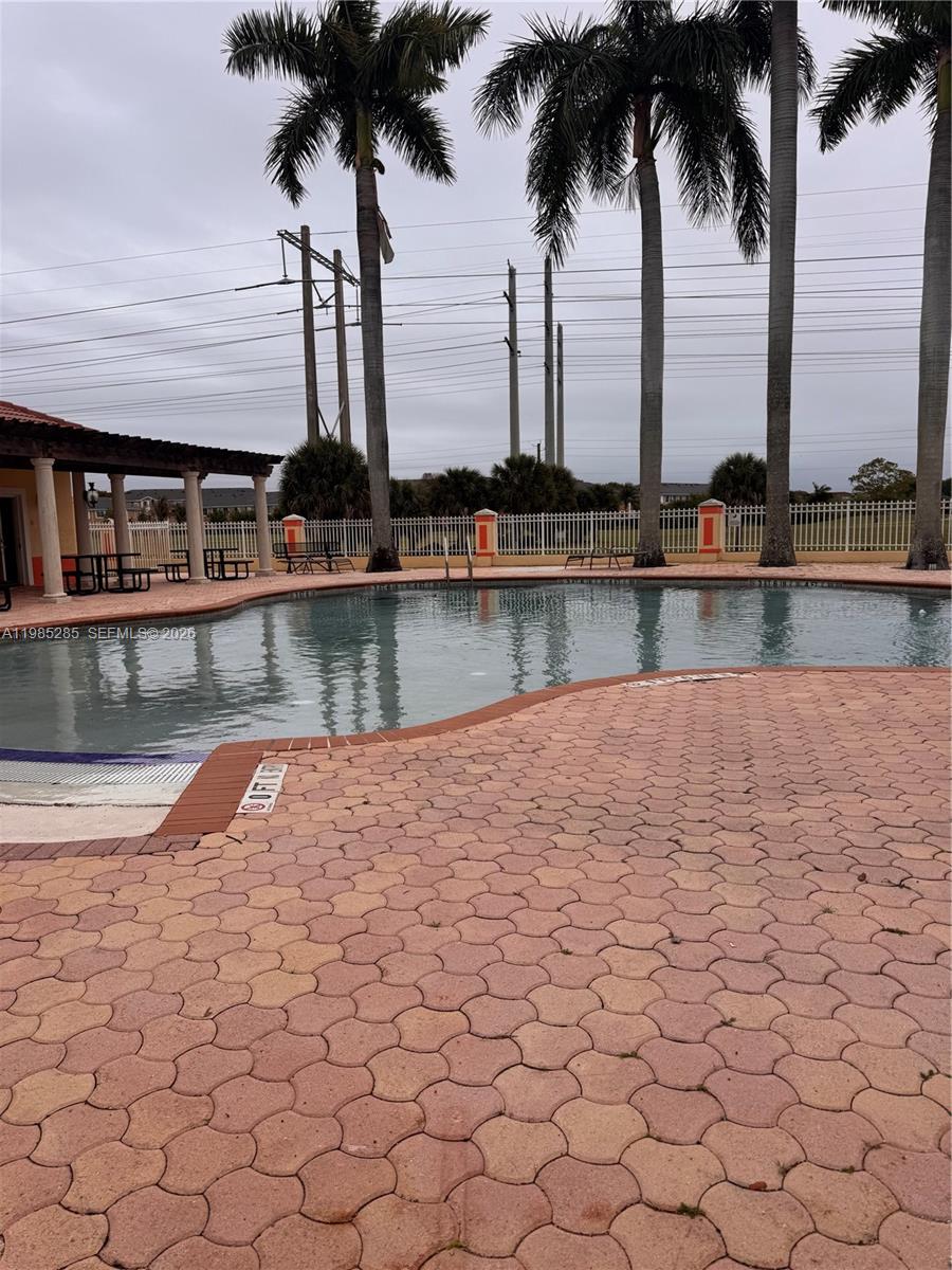 TUSCAN LAKE VILLAS - Residential Lease