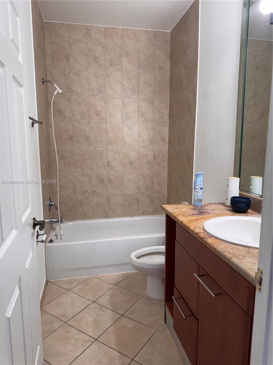 TUSCAN LAKE VILLAS - Residential Lease